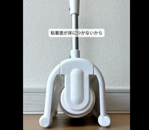 【ダイソー】革命起きた！ケース一体式粘着クリーナー