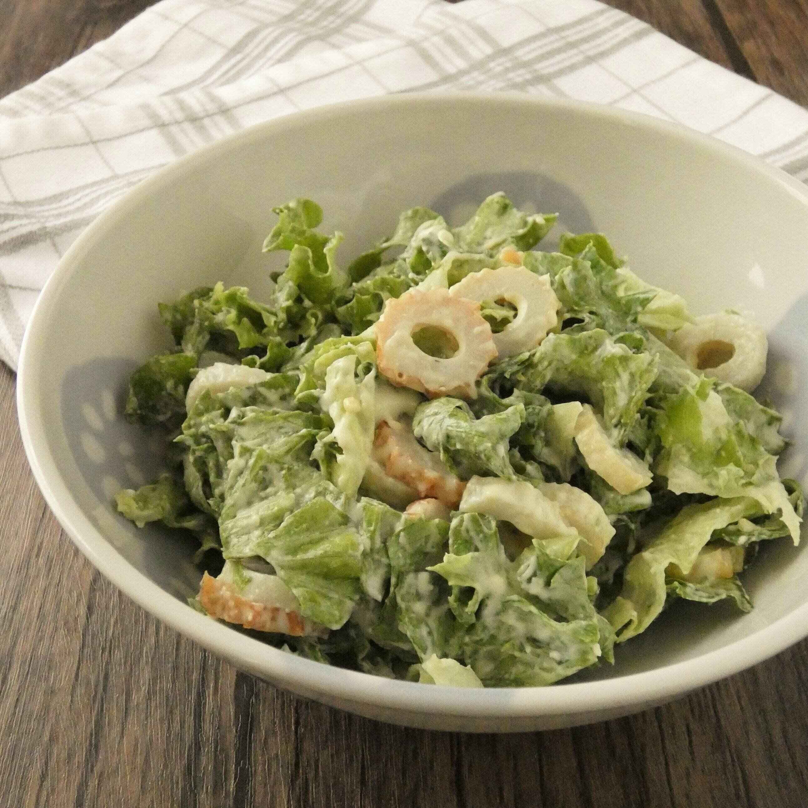 レタスとちくわのチーズ味噌和え
