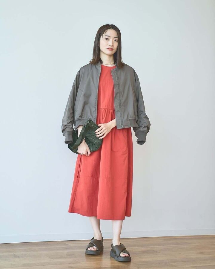 【ユニクロ】GWまとめ買いのチャンス!値下げ中に買うべき「新定番服」5選