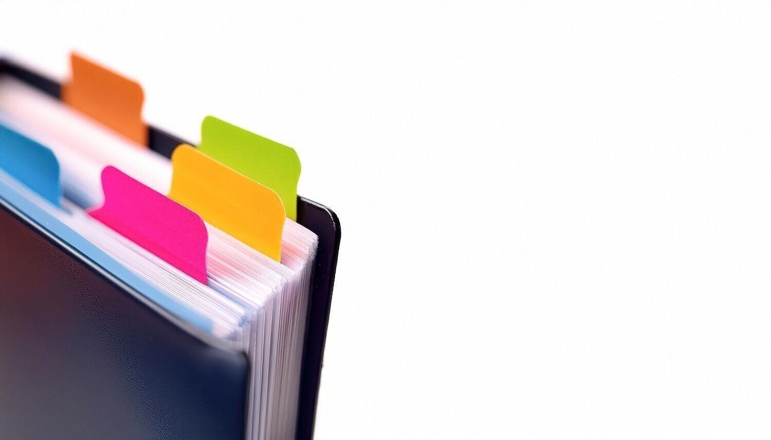 片づけのプロが教える「リビングに置いてはいけないもの」とは？