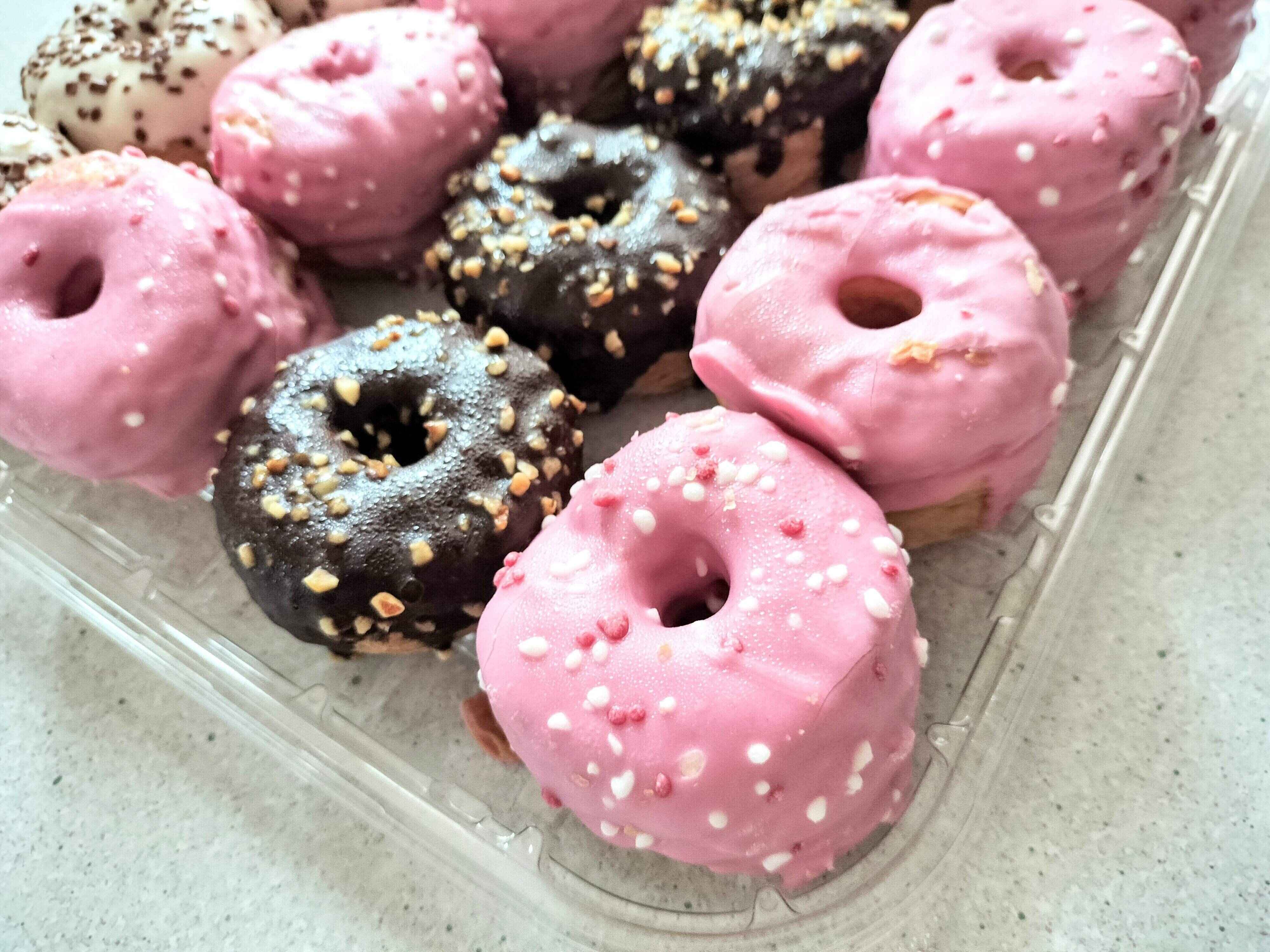 ピンク色のミニクロドット