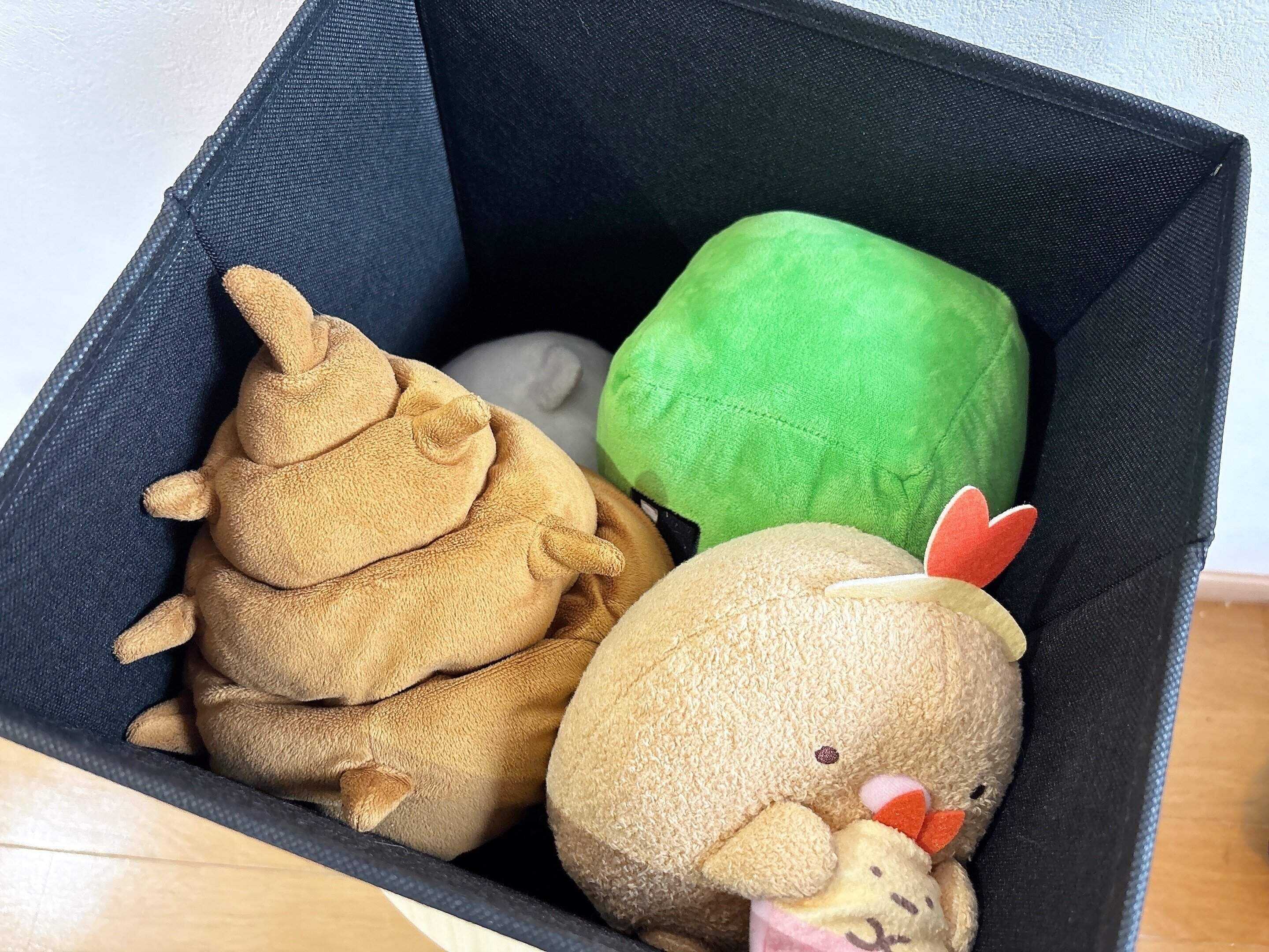 ダイソー椅子になる収納スツール