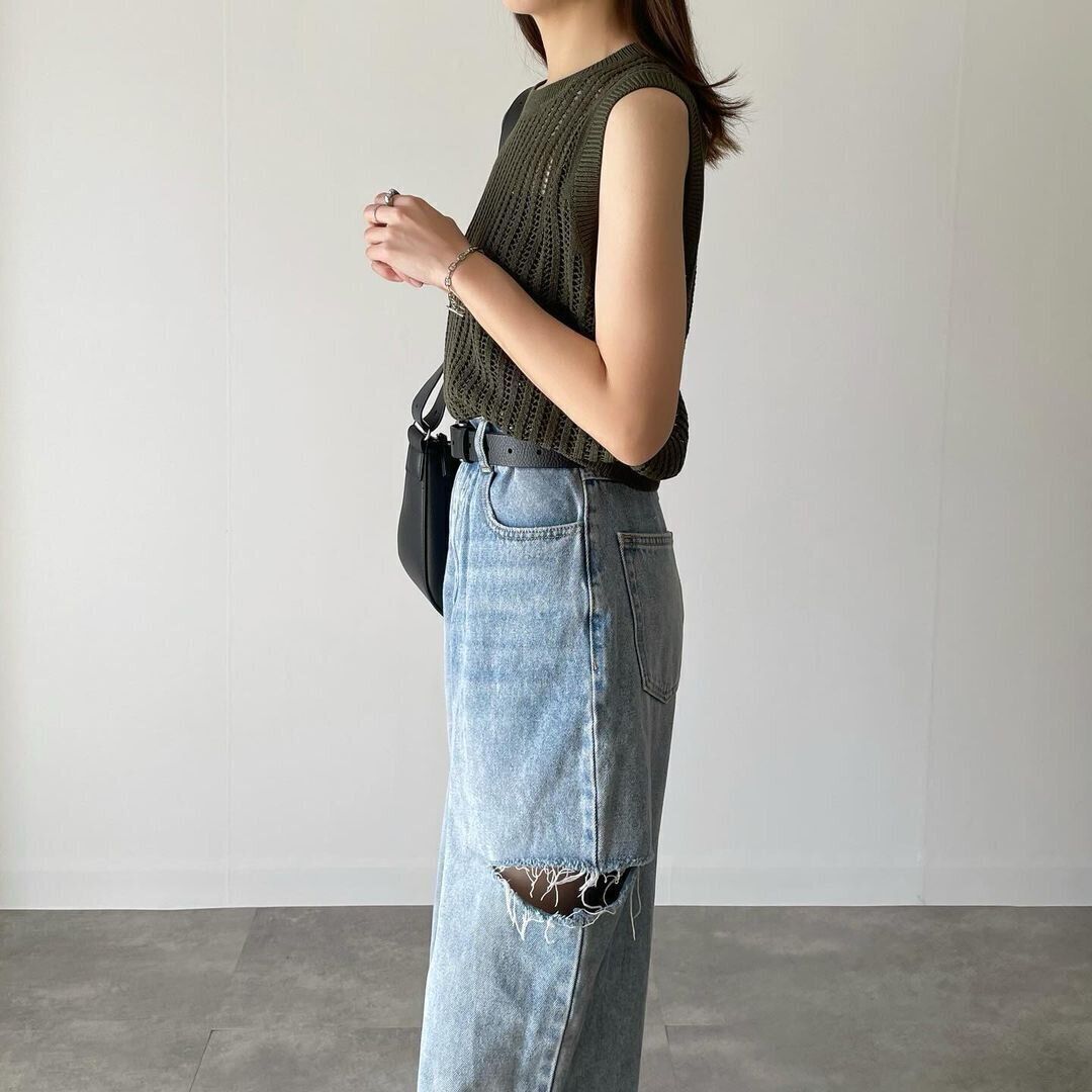 オシャレと涼しさを両立！この夏大活躍する【ユニクロ】のメッシュセーターがイチオシ