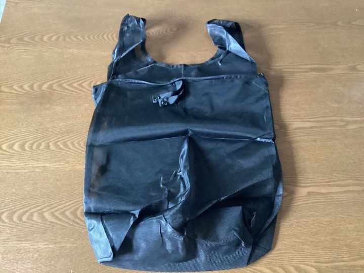 ダイソーのメッシュバッグ型洗濯ネット