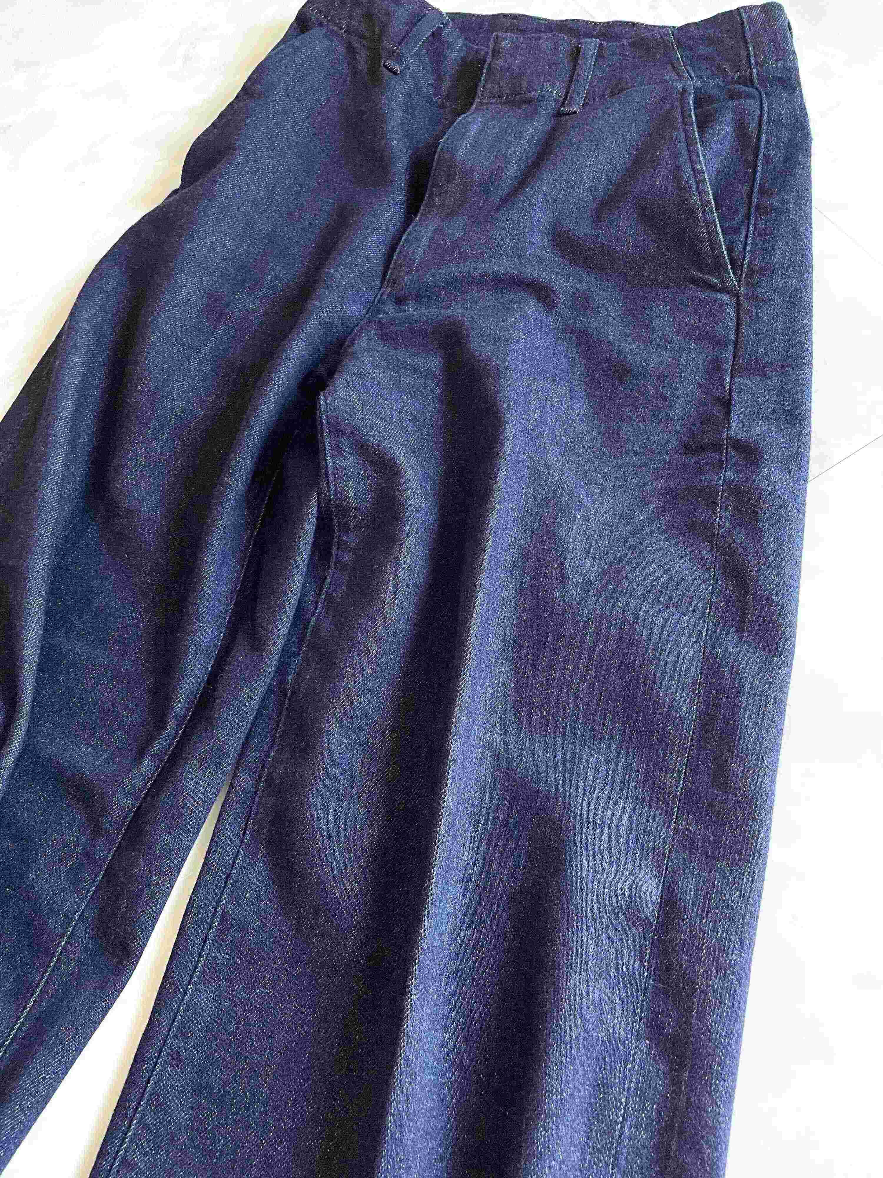 ユニクロ　ワイドトラウザージーンズ