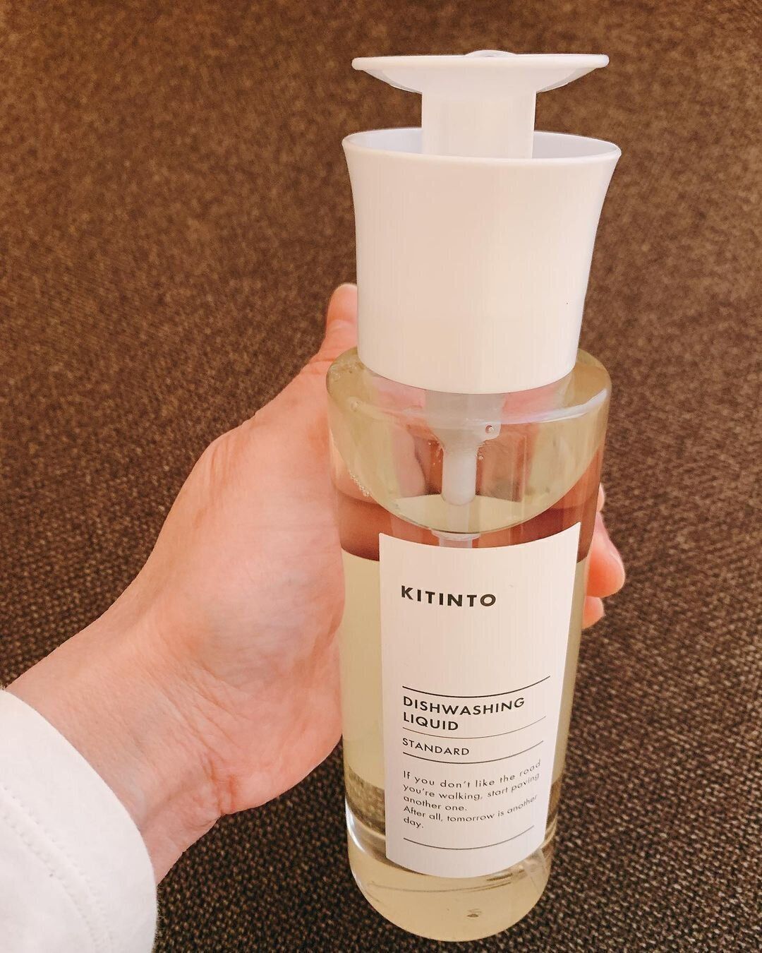 【3COINS】片手で簡単！食器洗剤ボトル