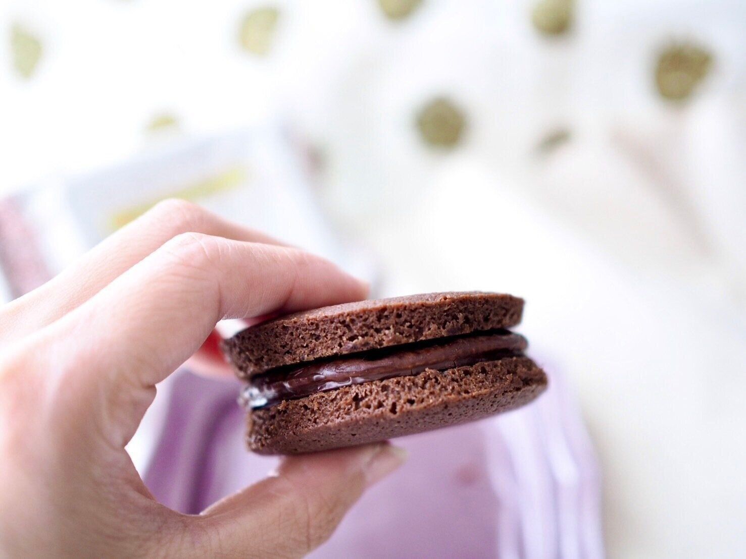 シャトレーゼ「なんばんショコラサンド 熊本県産和栗」商品写真