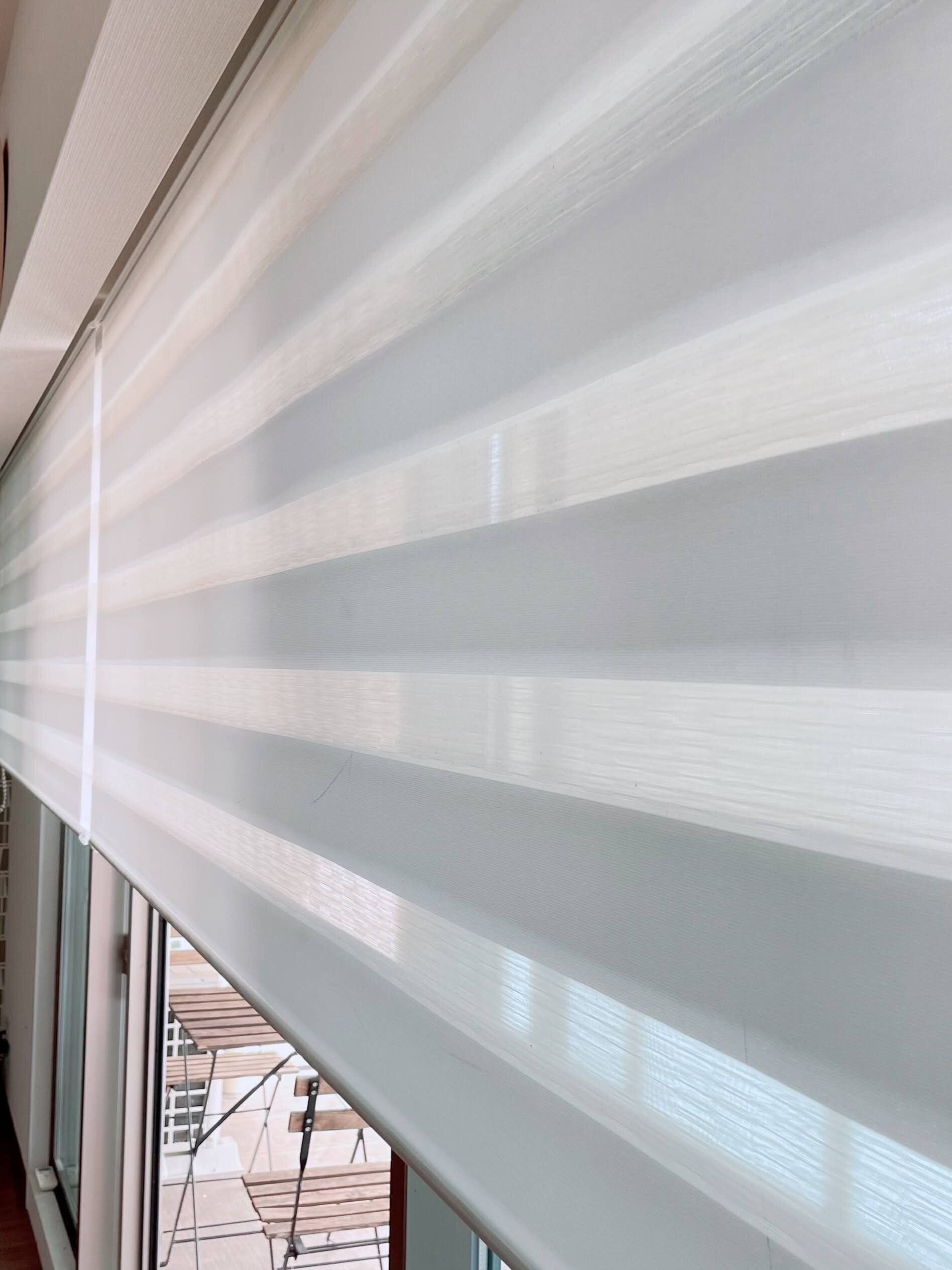 洗わなくていいブラインドやロールカーテンよりむしろラク