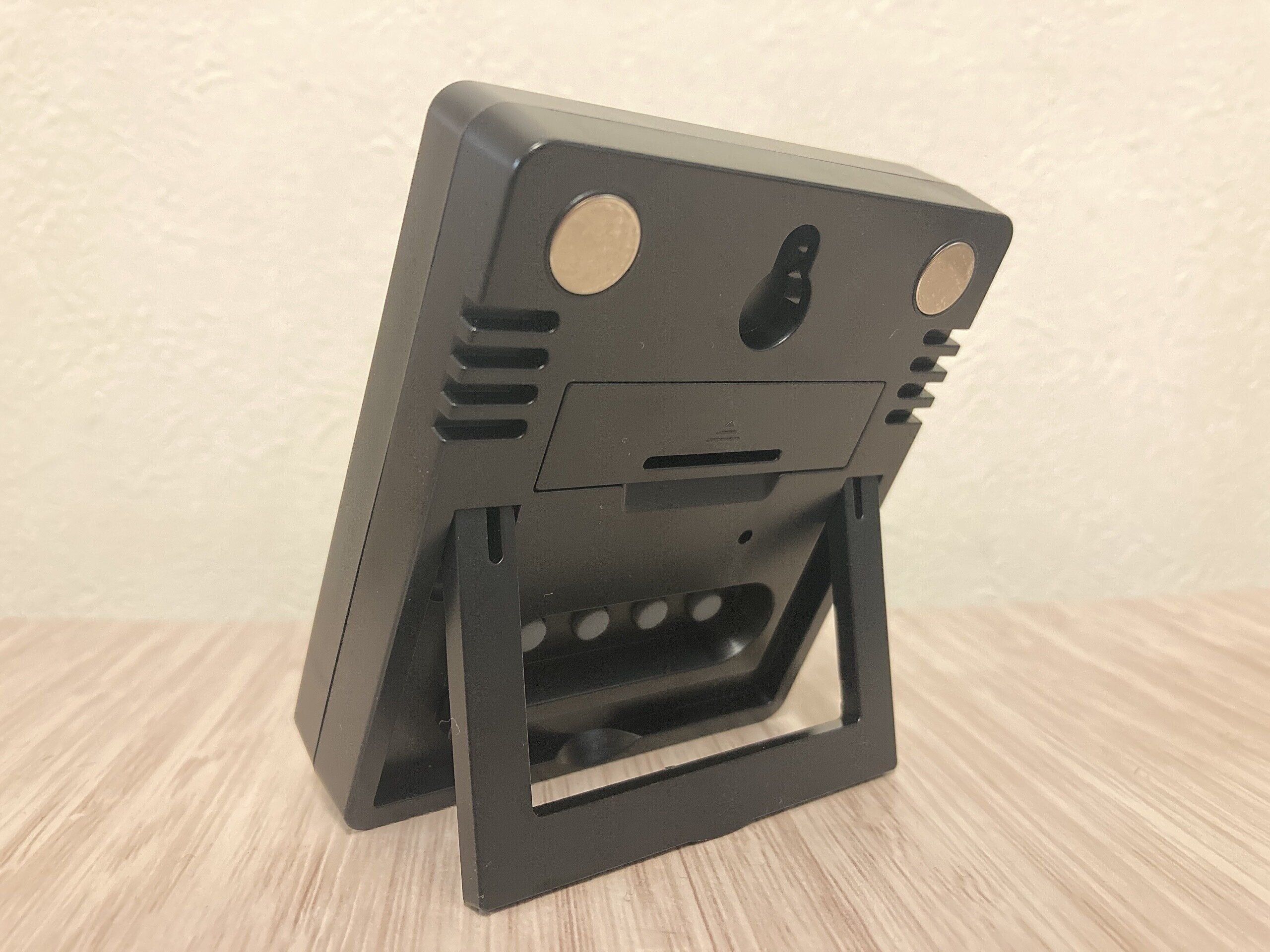 ダイソー人気時計