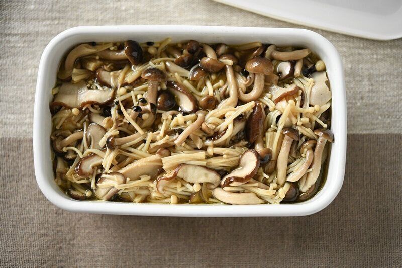 レンジで簡単！きのこマリネのレシピ/作り方
