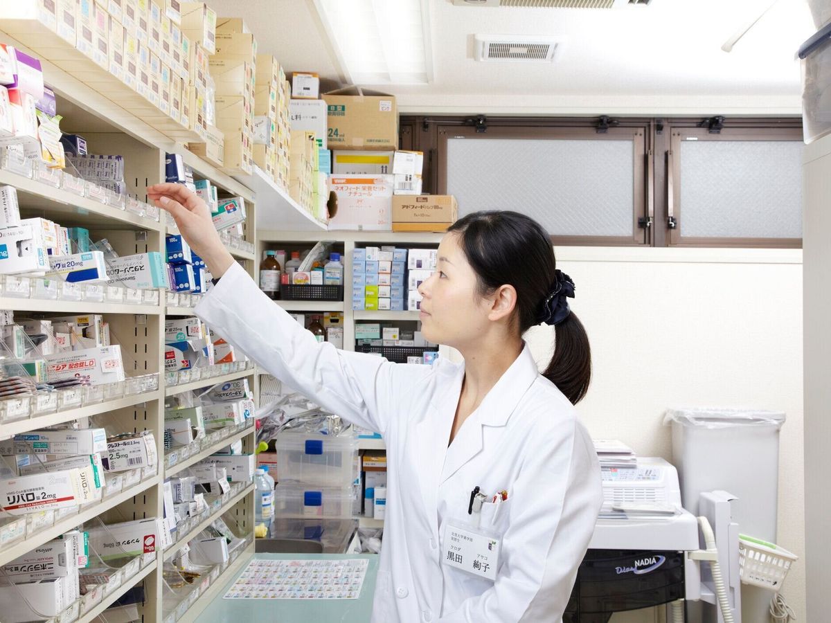 薬剤師 日本人女性