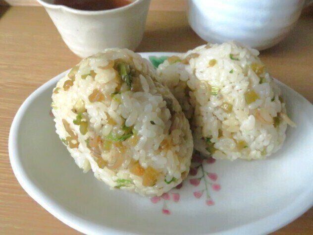 中級編：カブの葉炒めおにぎり