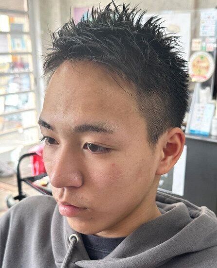 潔いカットで好感度アップ！メンズベリーショート