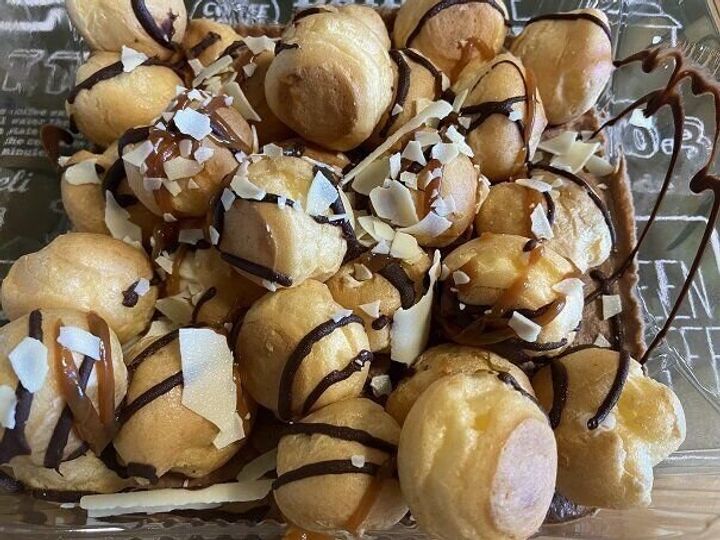 コストコ 新作スイーツはシュークリームがてんこ盛り サンキュ コストコ 新作スイーツはシュークリームがてんこ盛り サンキュ