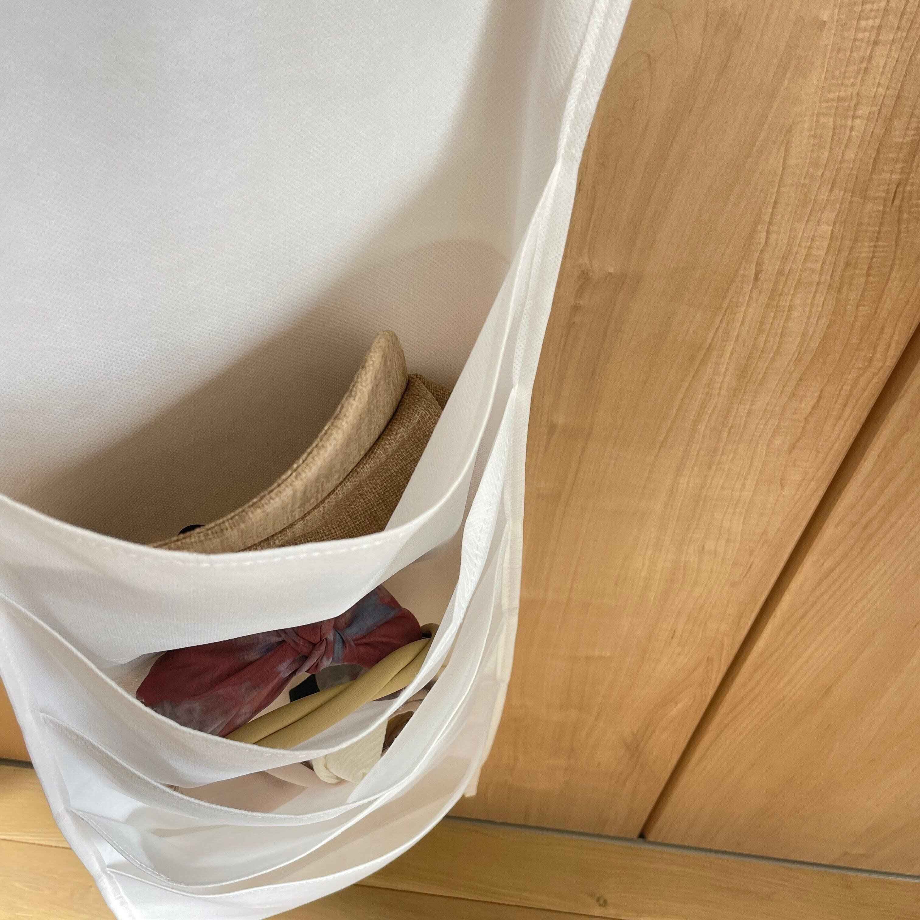 3．ヘッド小物収納