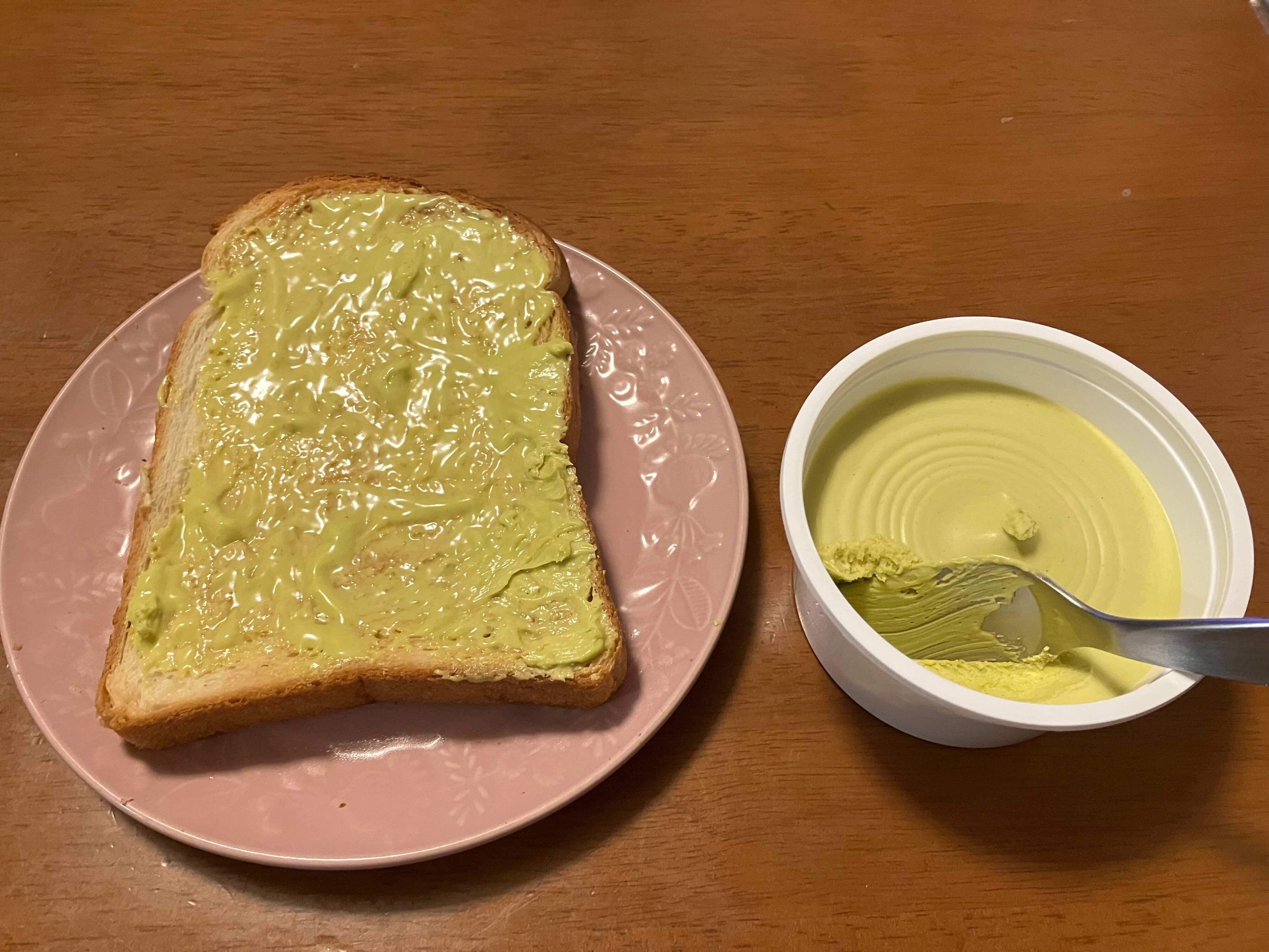 トーストにたっぷりと