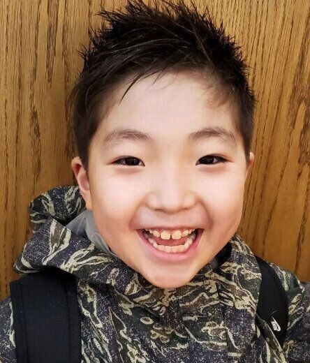 水泳帽子も簡単に装着！やんちゃなモヒカンヘア