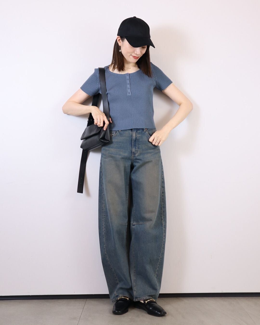 待望の再販！GUの大人気デニム「バレルレッグジーンズ」着こなし実例