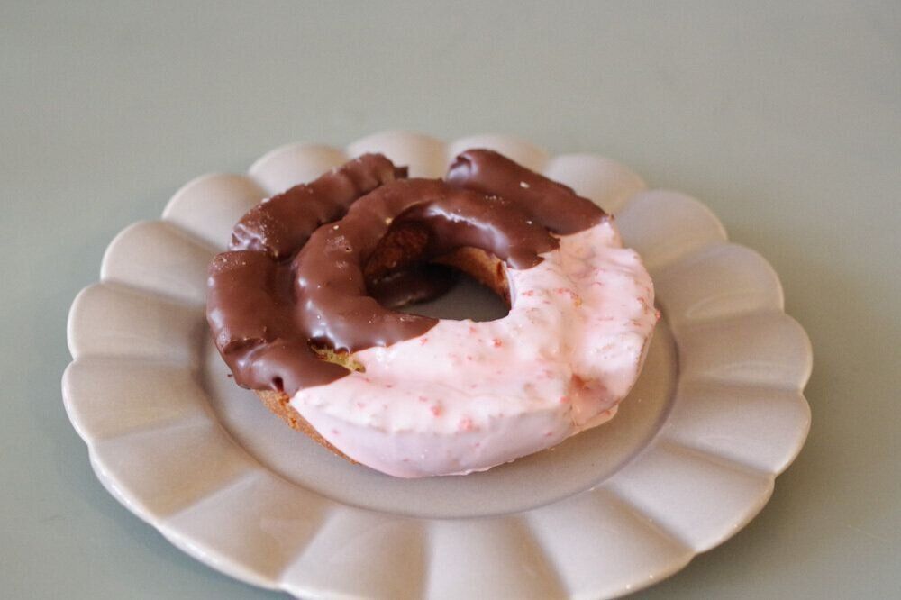 【ミスド】食べたこと、ありそうでない「ネットオーダー限定ドーナツ」実食レポート！活用しない手はない