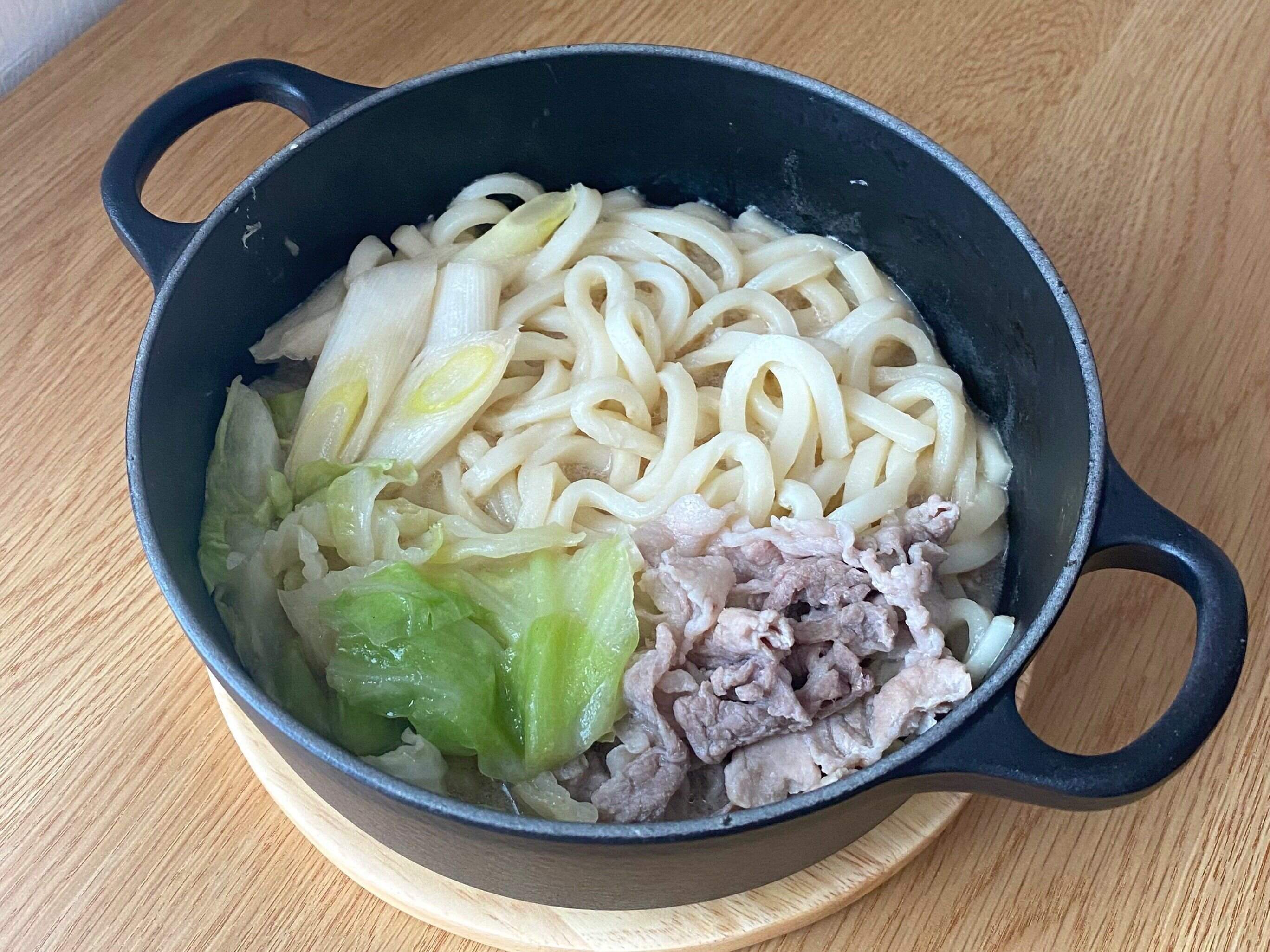 味噌仕立てとんこつ鍋