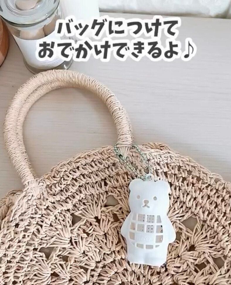 バッグに取りつけられる！「バルくん　おでかけ虫こないでネット」