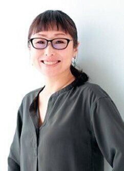 人気メイクアップアーティストがアラフォーが10歳若見えする無印のメイクパレットを考案 サンキュ