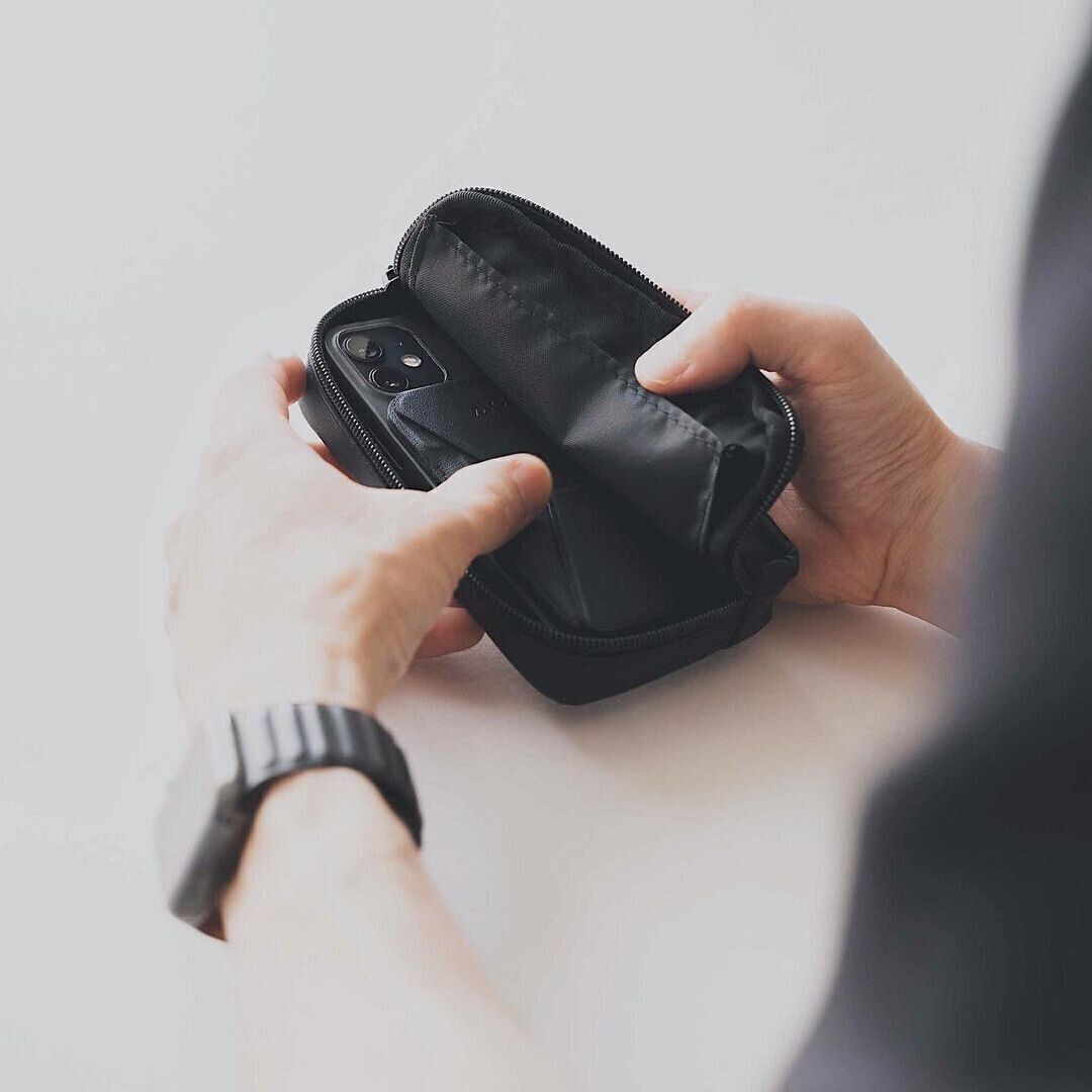 【無印良品】ジャストサイズで驚いた！ナイロンポーチ