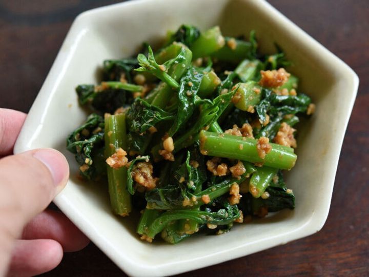 つるむらさき の魅力を引き出すおすすめレシピ30選 主食 おつまみ お弁当にも使える意外な食べ方もご紹介 サンキュ つるむらさき の魅力を引き出すおすすめレシピ30選 主食 おつまみ お弁当にも使える意外な食べ方もご紹介 サンキュ