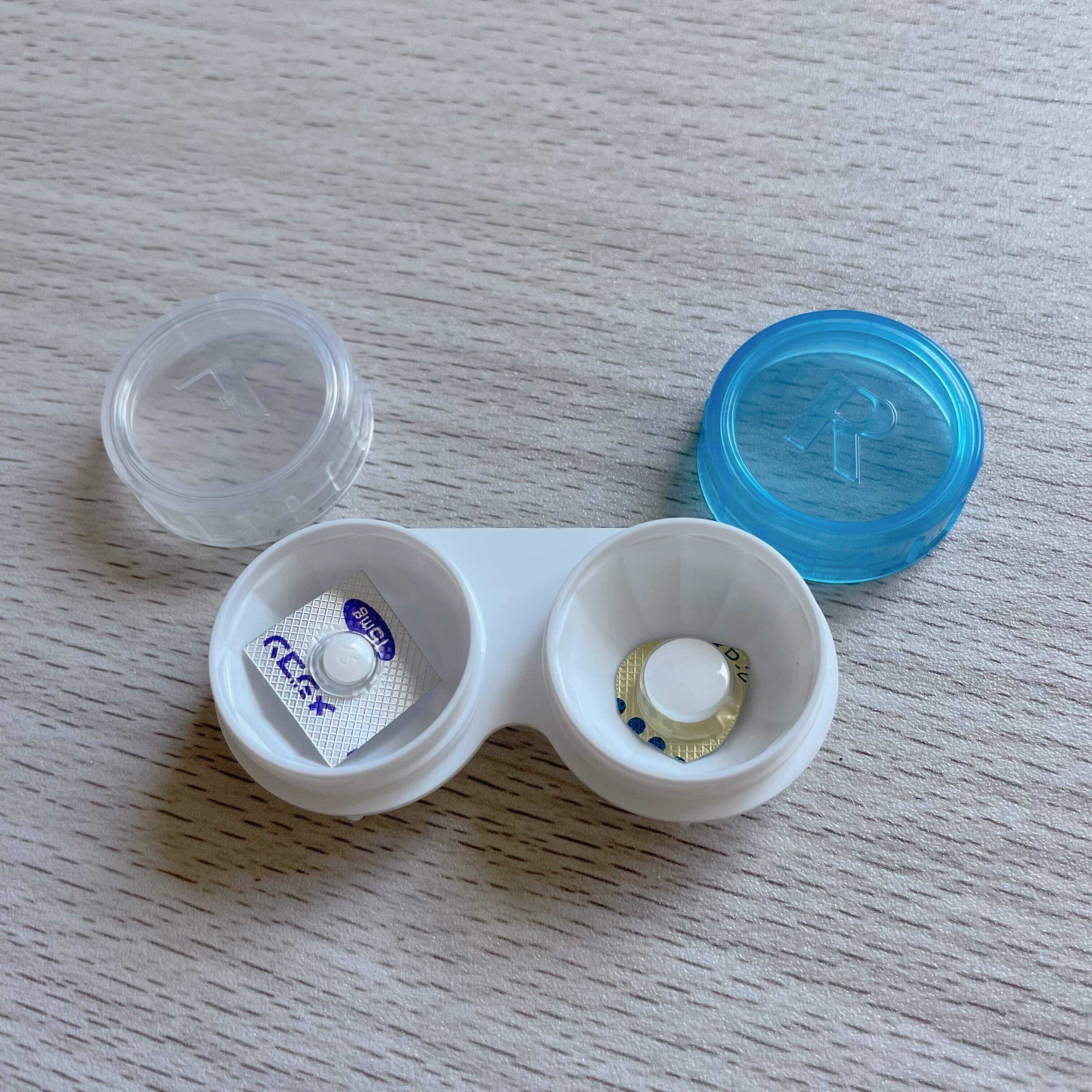 古いコンタクトケース 名古屋眼鏡 コンタクト一時保管ケース 90×95×10 8881-01 1セット