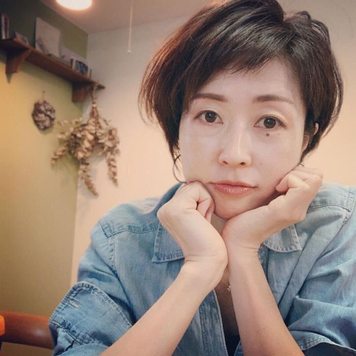 40代女性に似合うふんわりショートヘアスタイル!ひし形シルエットのショートなら小顔効果に