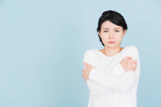 病気の若い女性