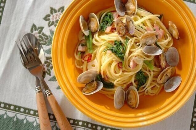 春菊とアサリのパスタ