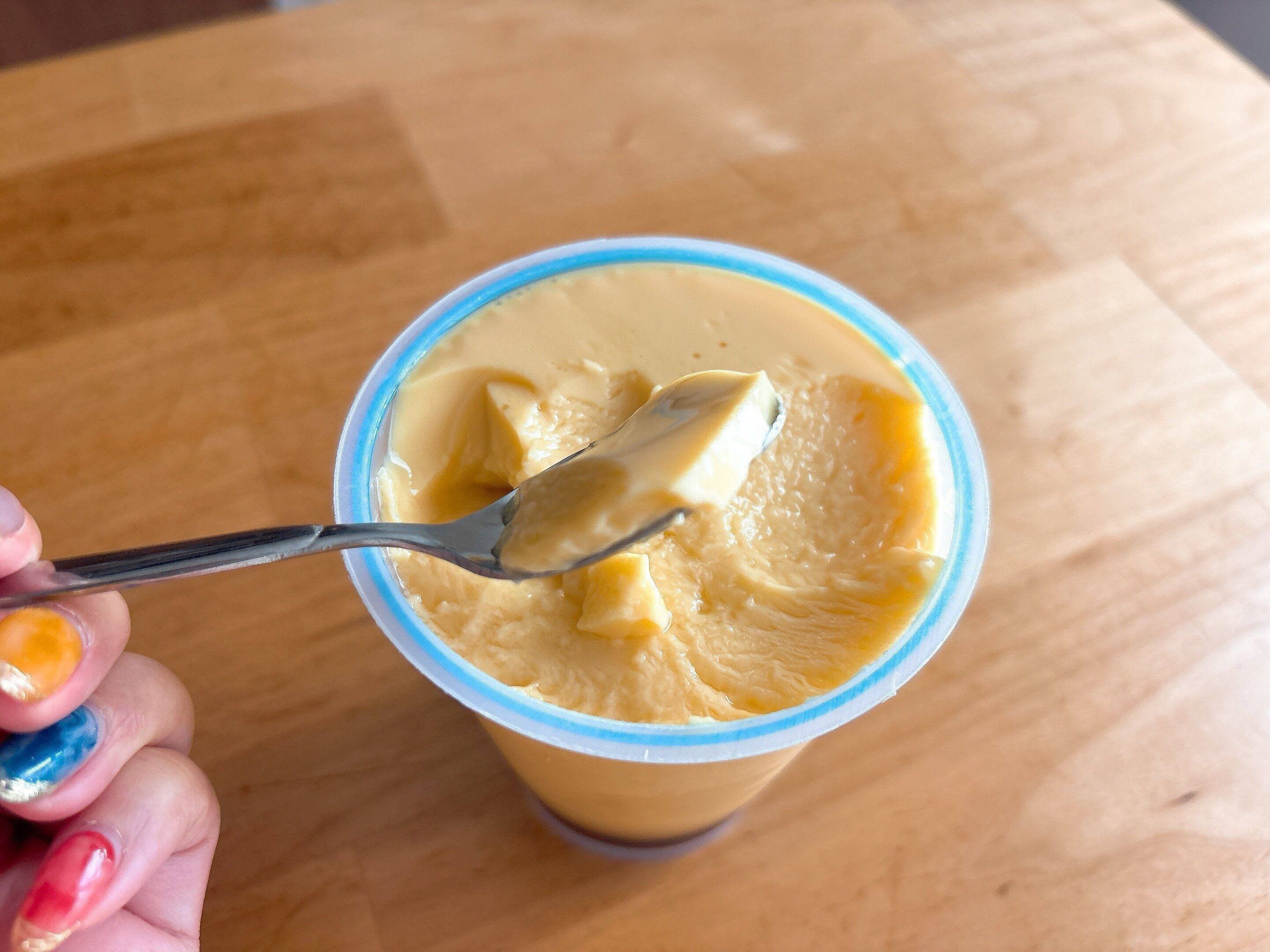 たまご感が味わえるプリン