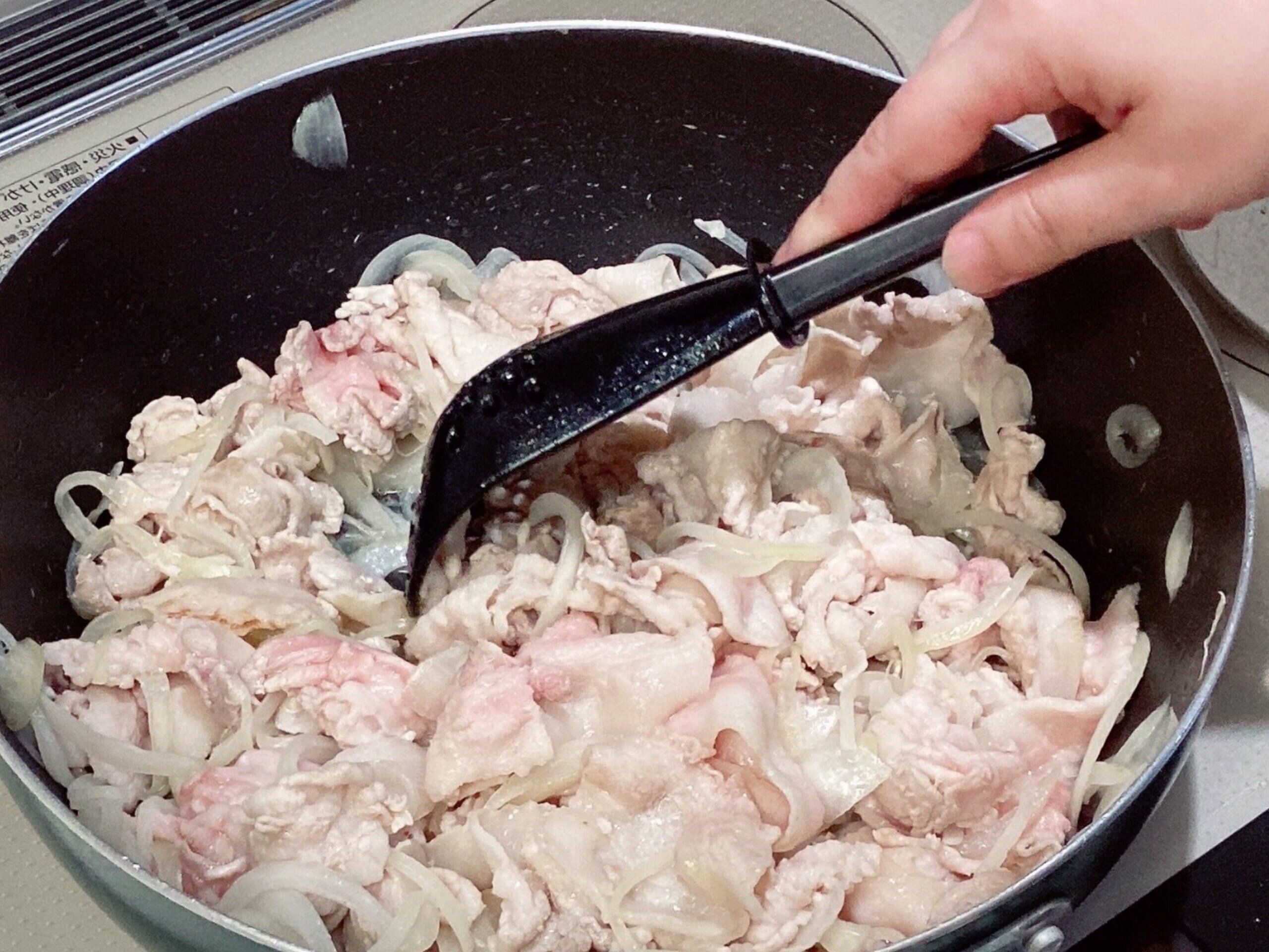 ダイソー万能調理スプーン