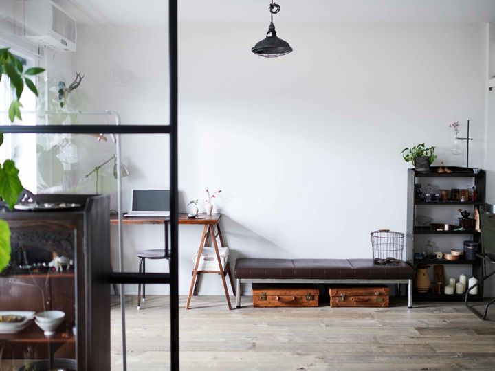 センスがいい家に住む人は 置いてあるものの色数が少ない サンキュ センスがいい家に住む人は 置いてあるものの色数が少ない サンキュ