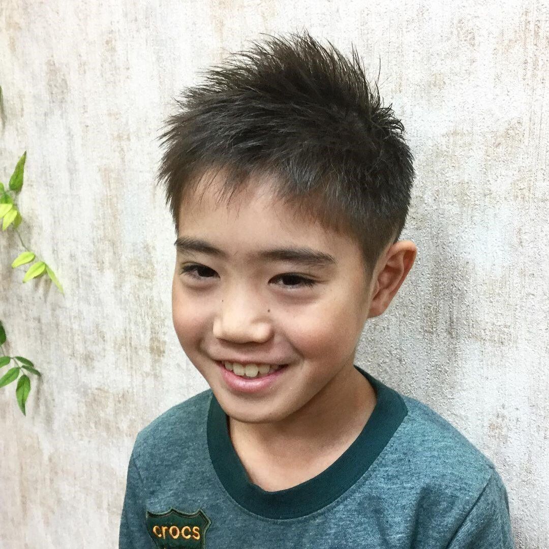 おしゃれ小学生男子の髪型・ヘアカタログ！ベリーショートで元気よく！