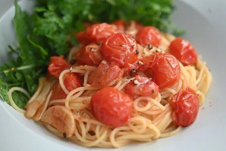 ミニトマトのオイルパスタ