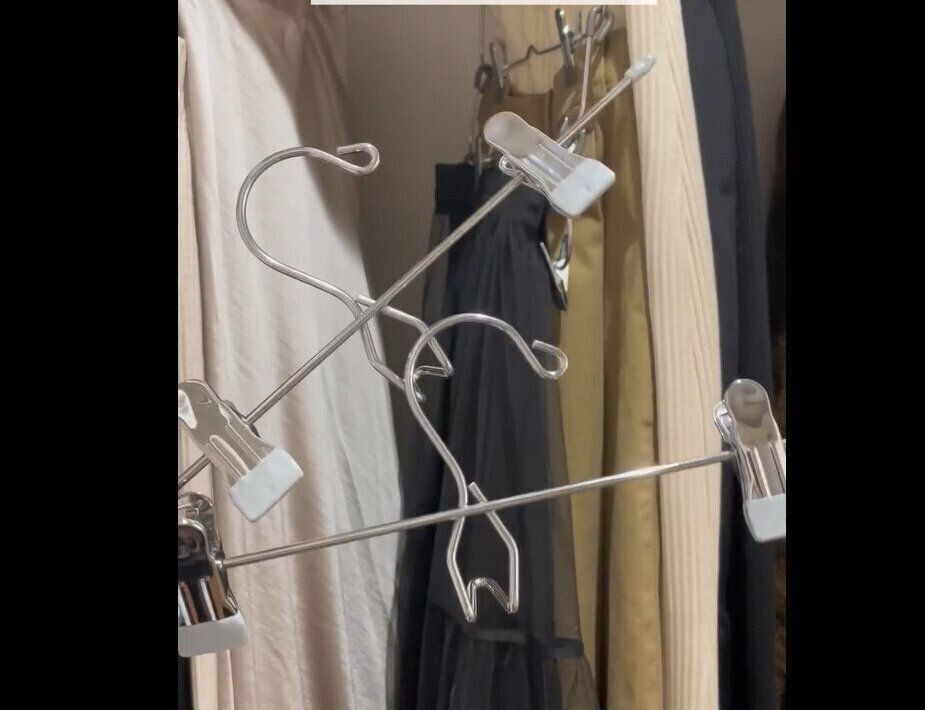 【ニトリ】リーズナブルで神商品！スカートズボンハンガー