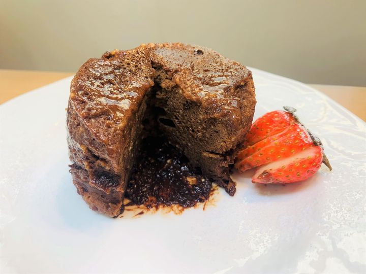 ホットケーキミックス レンジで簡単フォンダンショコラ マグカップで混ぜるだけ2分で完成 サンキュ ホットケーキミックス レンジで簡単フォンダンショコラ マグカップで混ぜるだけ2分で完成 サンキュ