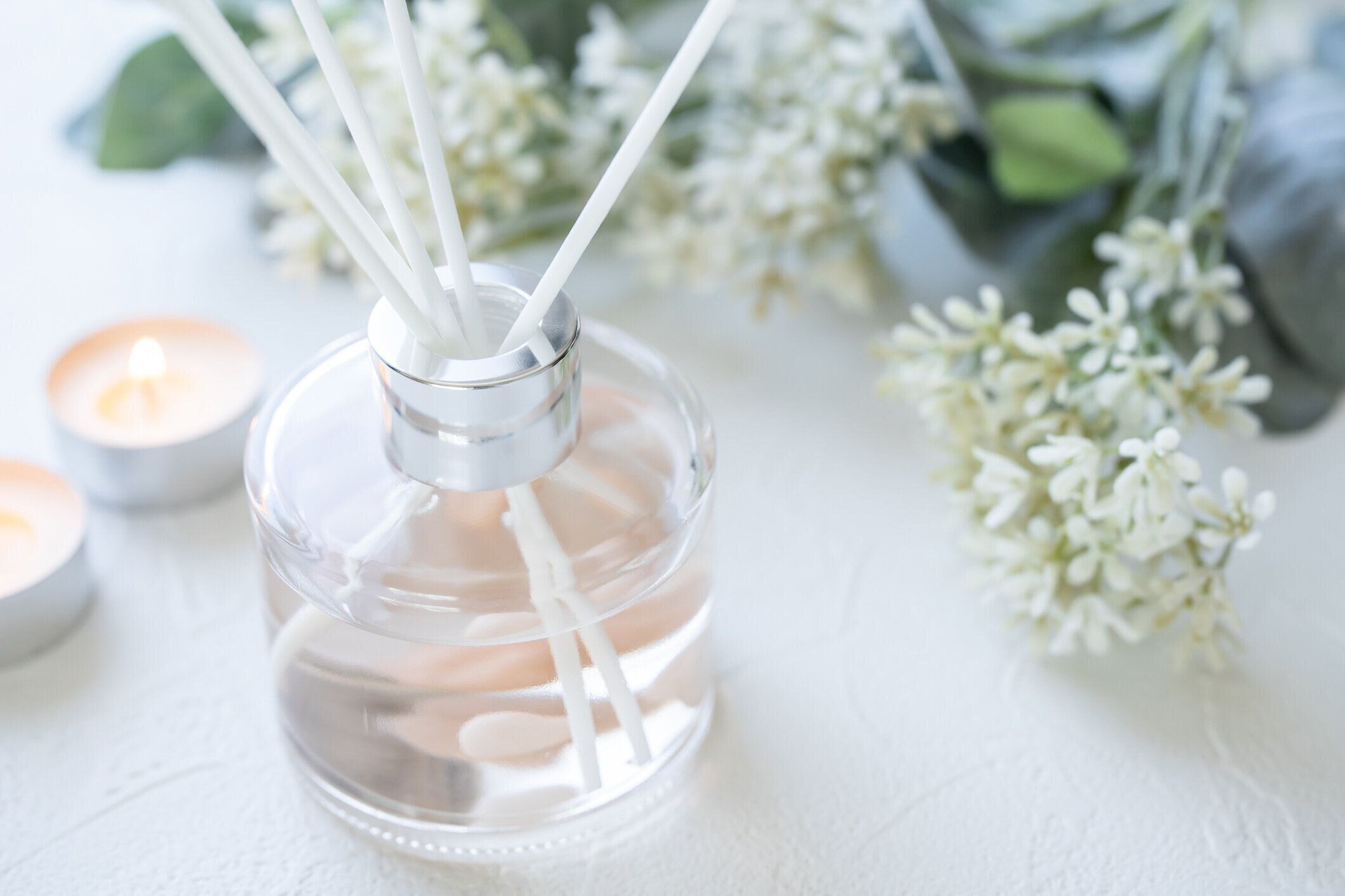 スティックタイプのアロマセラピー、屋内フレグランス。