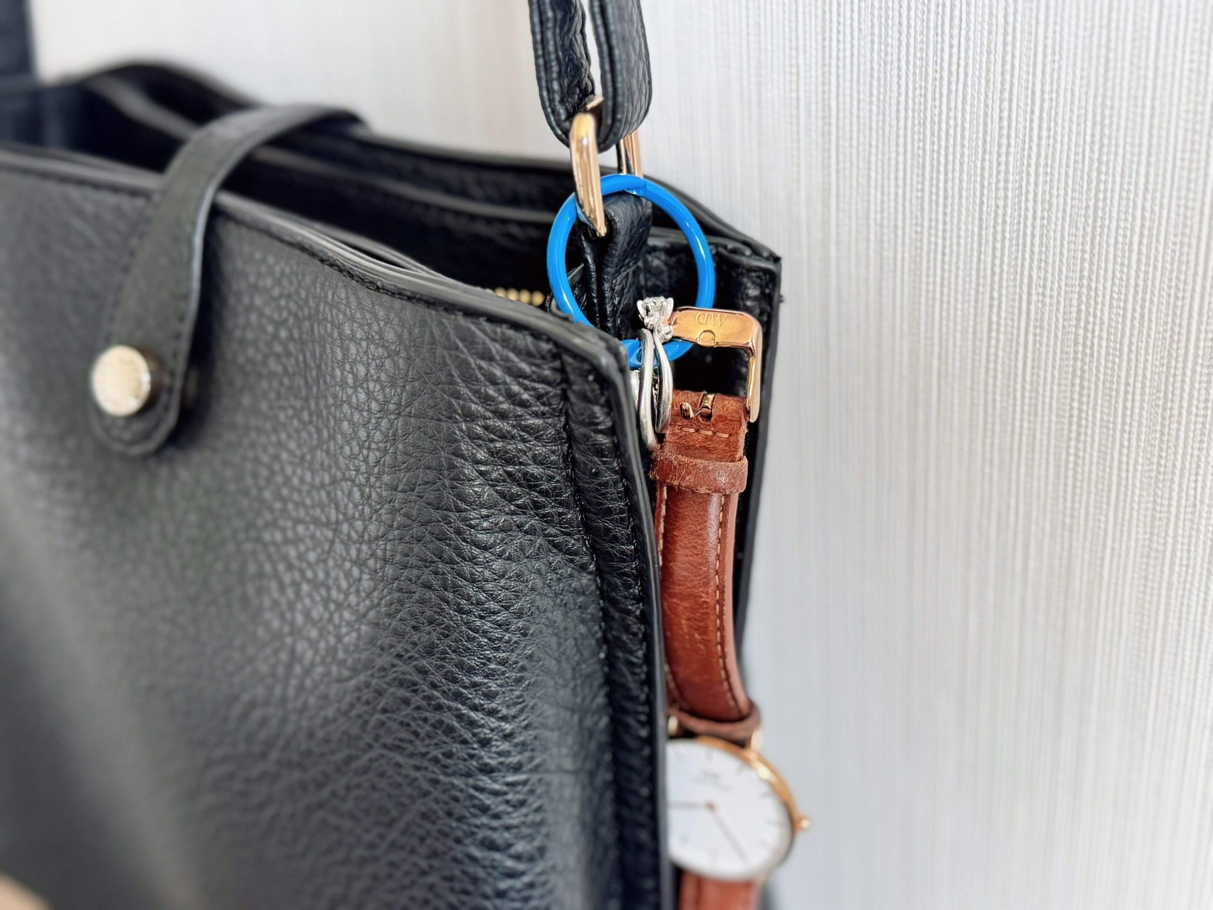 旅先でのアクセサリー一時保管として