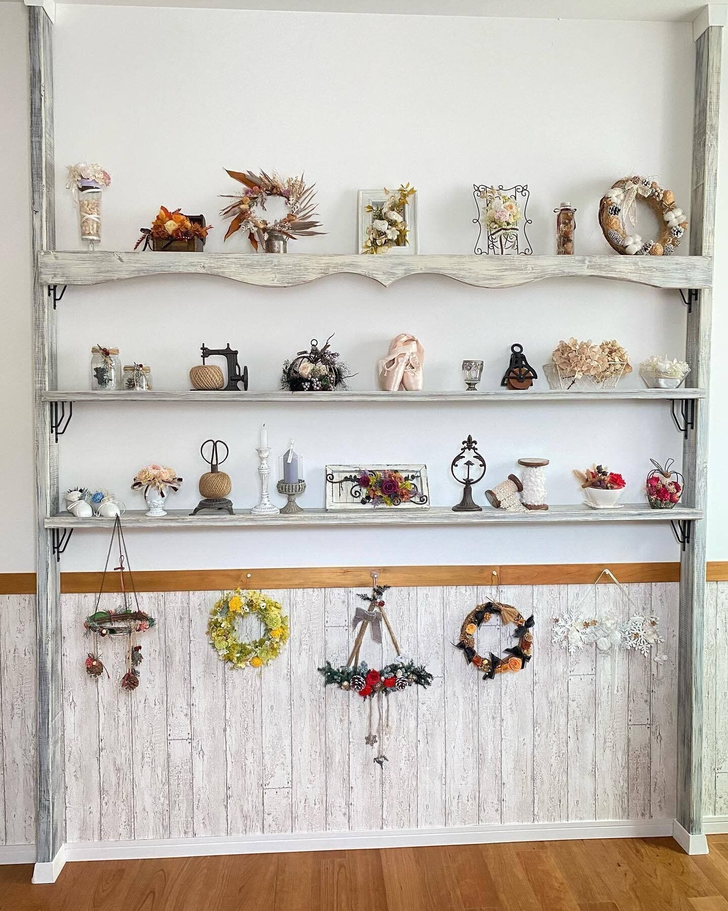 雑貨の見せる収納がかなう！