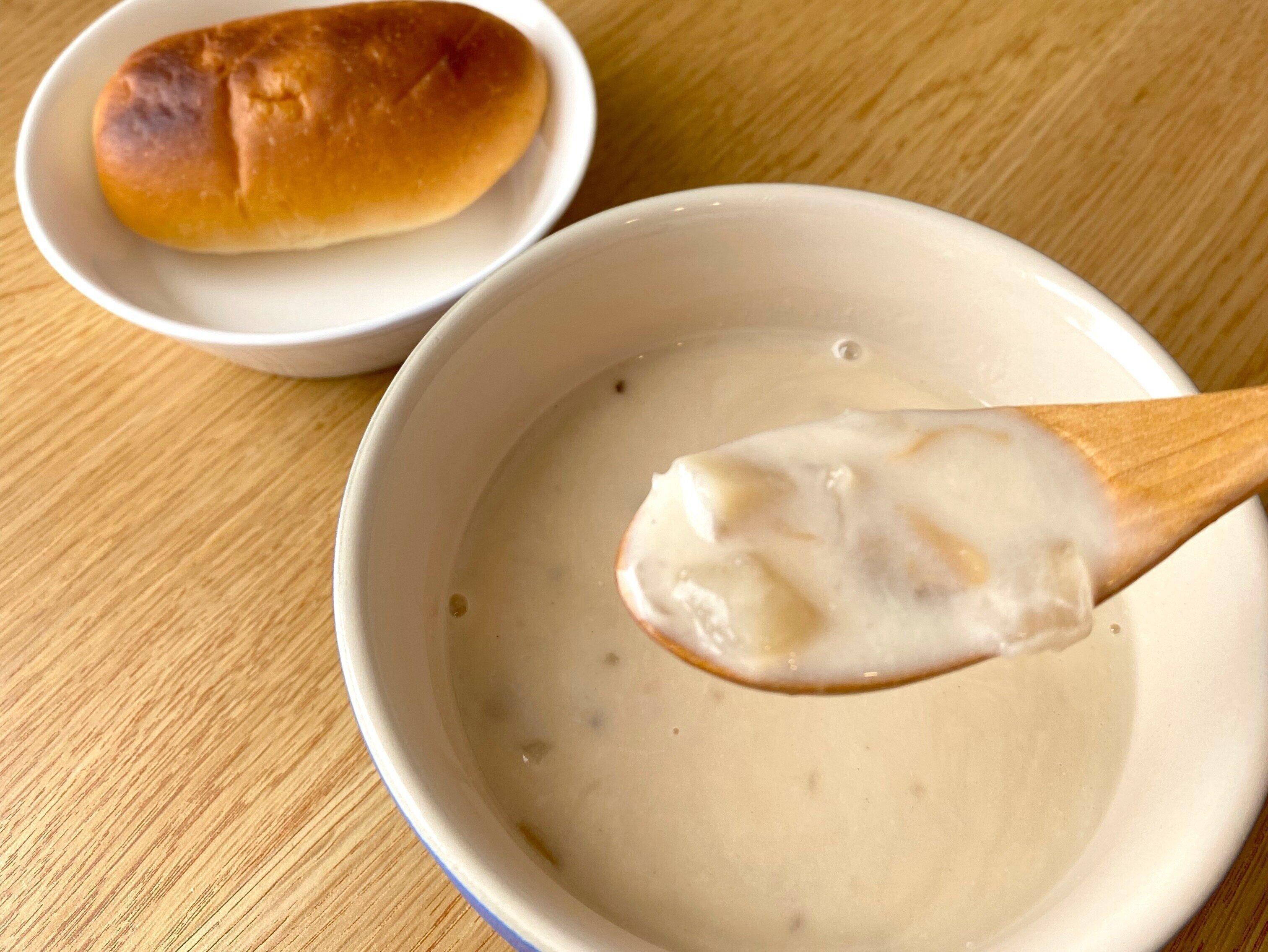 ゴロゴロ野菜の具だくさんクラムチャウダー