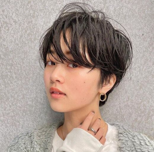 ラフな動きがイマドキ！ニュアンスショート