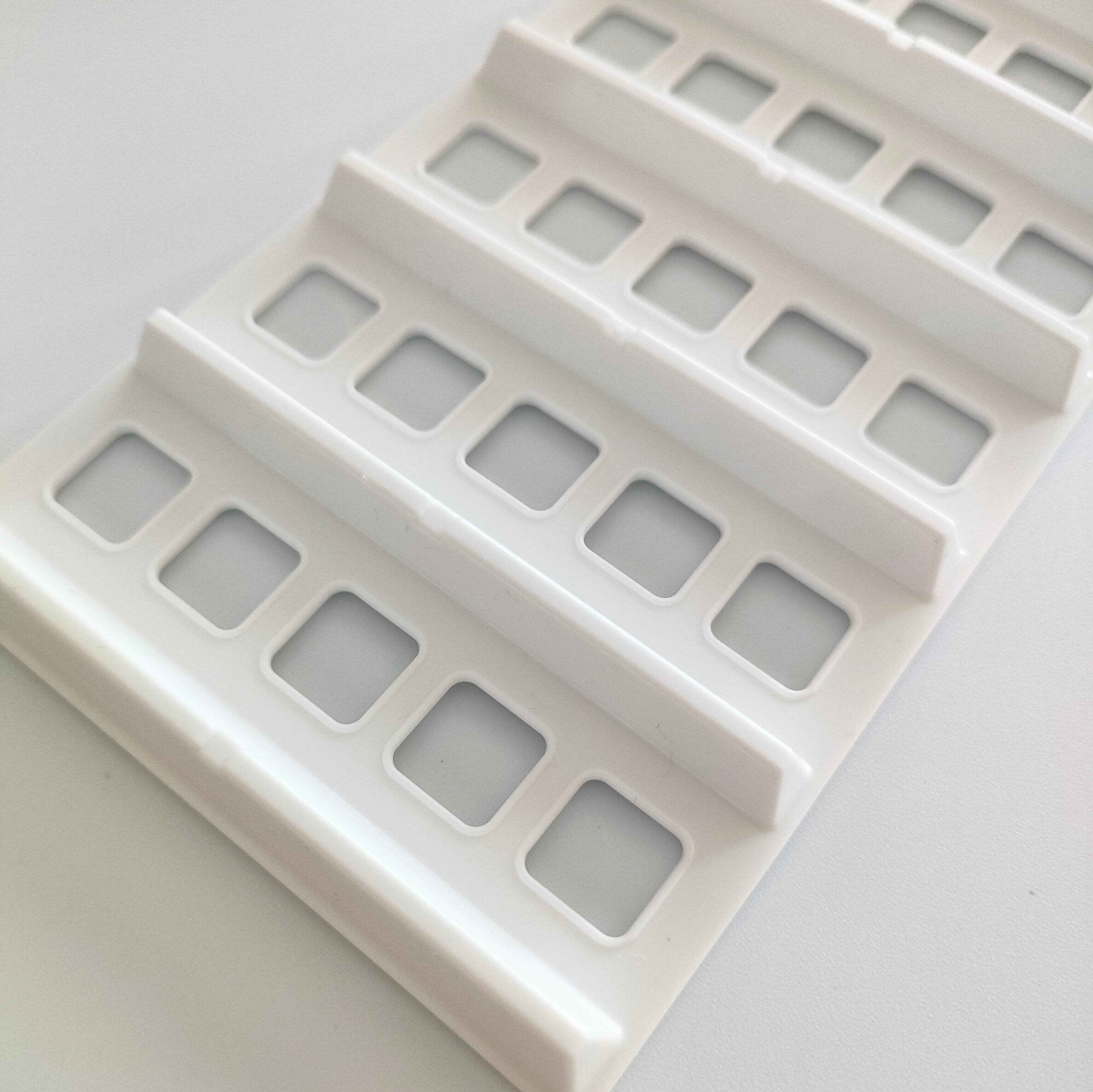 100円ショップダイソー 収納グッズ