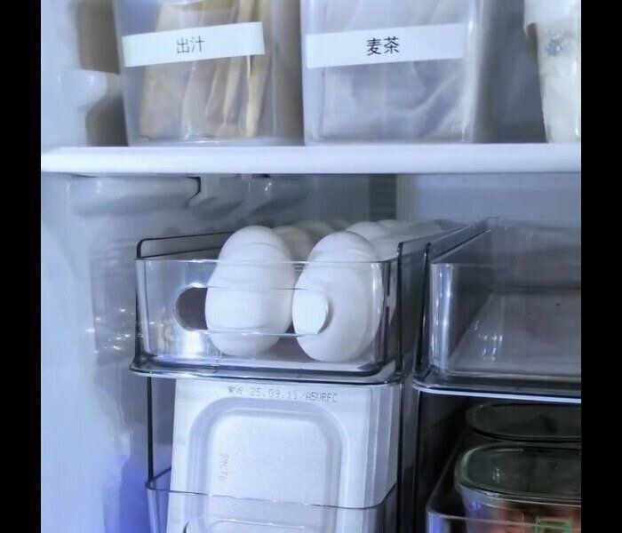 【ニトリ】奥まで見やすい！冷蔵庫ラック＆トレー