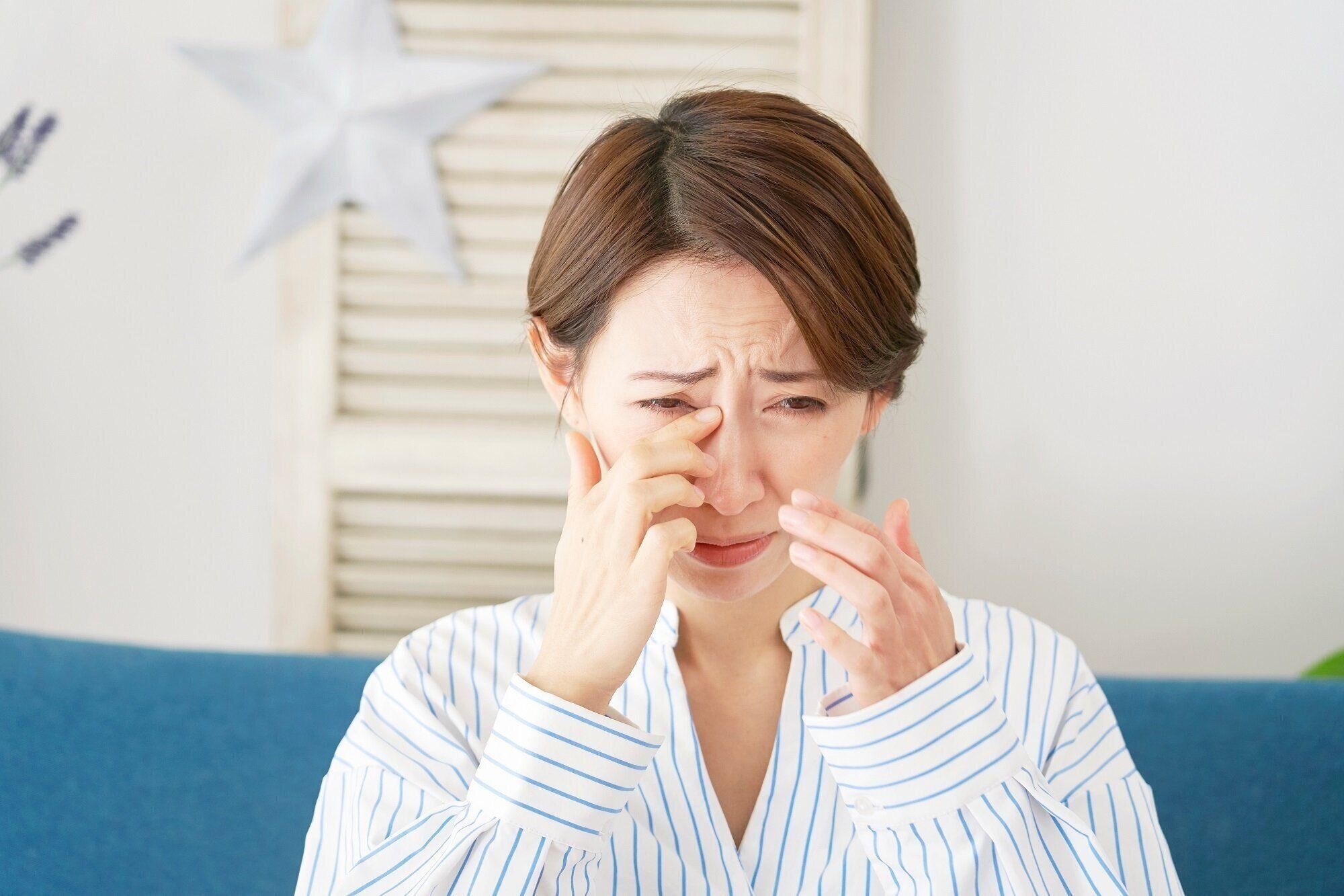 視力低下や失明を招く重大な病気のサインかも⁉「目の充血」を放置してはいけない理由