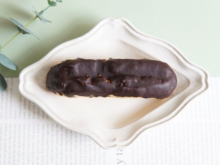 ローソン チョコに負けない濃厚生カスタードに感動 生カスタードエクレア サンキュ ローソン チョコに負けない濃厚生カスタードに感動 生カスタードエクレア サンキュ