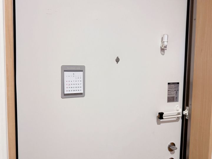 2.マグネット スクエア型シンプルデザイン