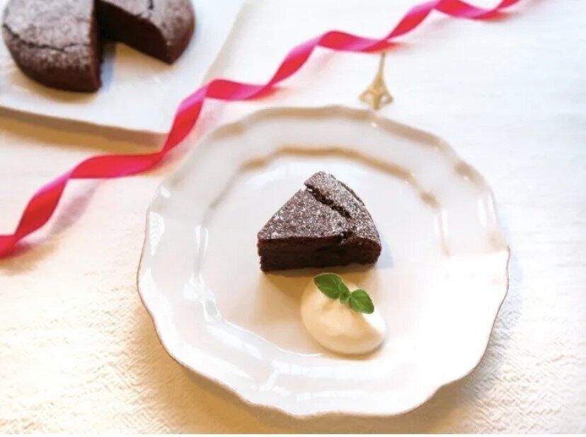 ホットケーキミックスで超簡単！【濃厚ガトー・オ・ショコラ】のつくり方